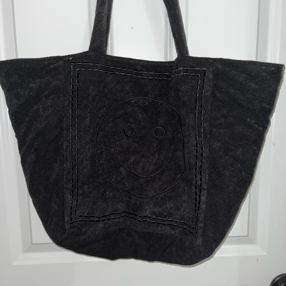 H&M Black Tote Bag Collection